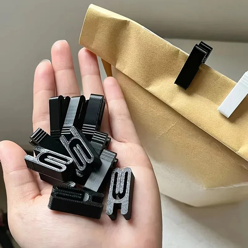 Kitchen Gadgets To 3D Print - ミニフードバッグ用シーリングクリップ 10個入り。3Dプリント製で、耐久性に優れたキッチン用品。食品の鮮度を保つための保存に最適。