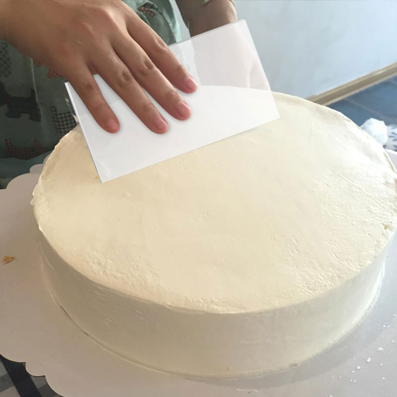 11.81インチと7.87インチの大型透明アクリルケーキスク - Cake Decorating Turntable のレビューと価格