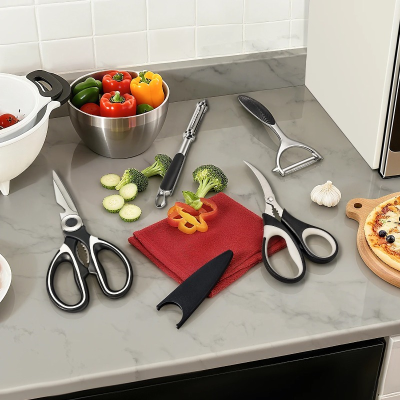 4本セットの黒いキッチン用ハサミ。魚介類用ハサミ、5-in- - Kitchen Gadgets Set のレビューと価格