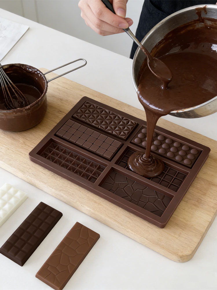 多様なスタイルの6個取り長方形チョコレート型、食品グレードシ - Cake Decorating Turntable のレビューと価格